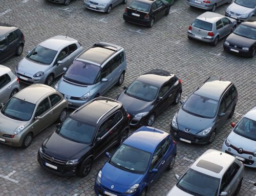 Anfrage: Geschlossener Parkplatz im Erdkampsweg 43